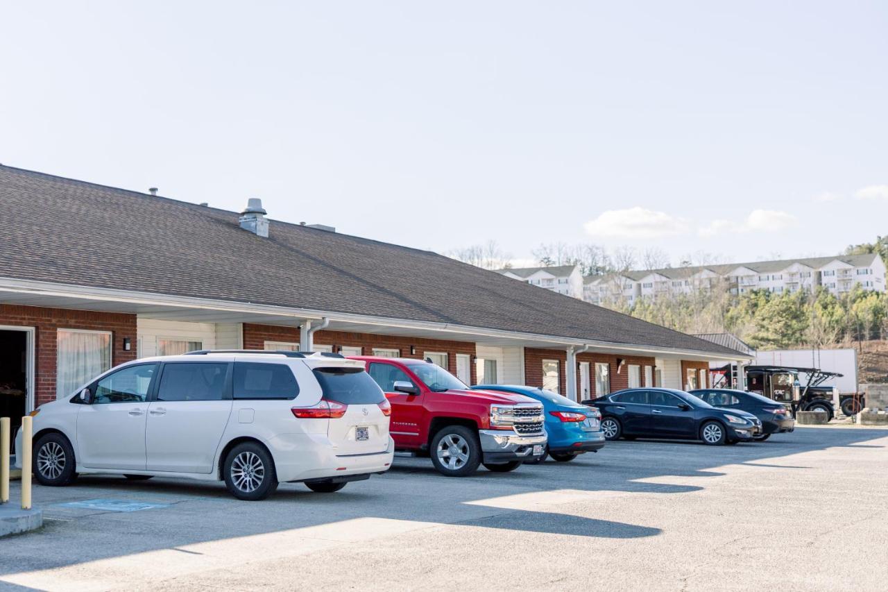 Motel Exclusive Quarters Cleveland Exterior foto